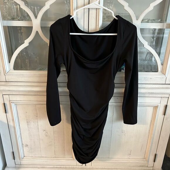 Stretchy square neck bodycon mini dress worn once, like new - Picture 4 of 4